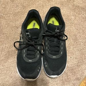 Under Armour Running Shoes 10.5
